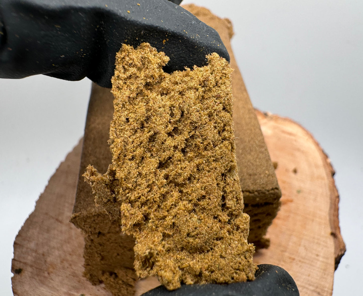 HASH MARROQUI con 40% de CBD y <0.2% de THC. HASH